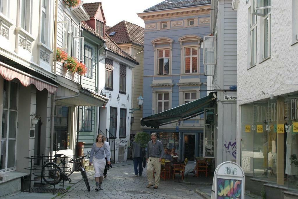 Central Location In The Heart Of Historic Bergen Ngoại thất bức ảnh